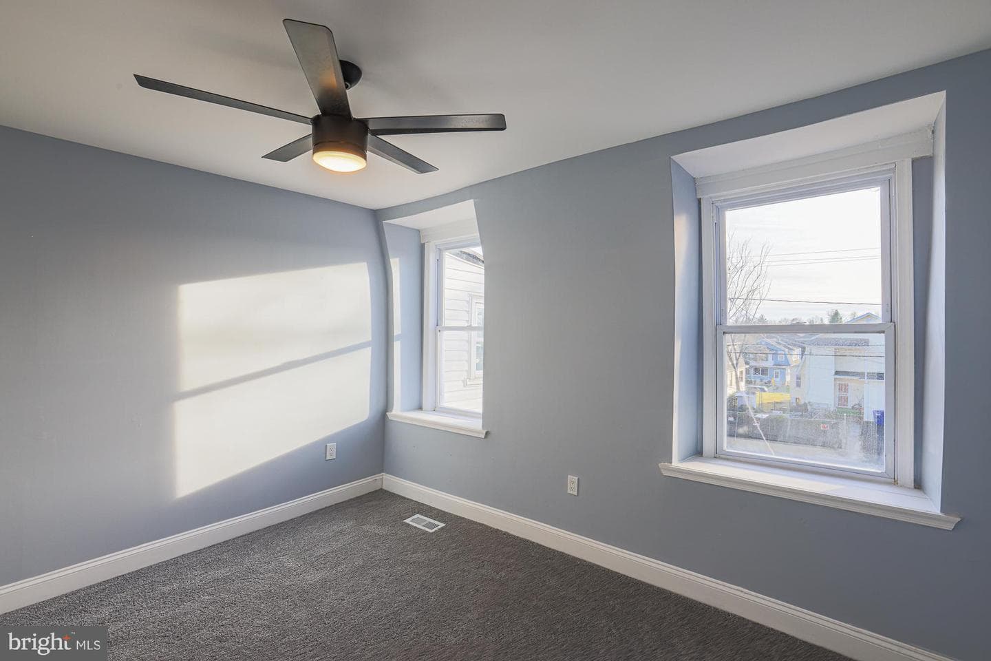 3411 Liberty Heights Avenue photo 32