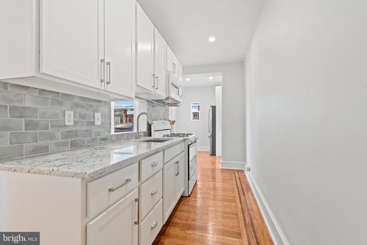 3322 Chesterfield Avenue photo 12