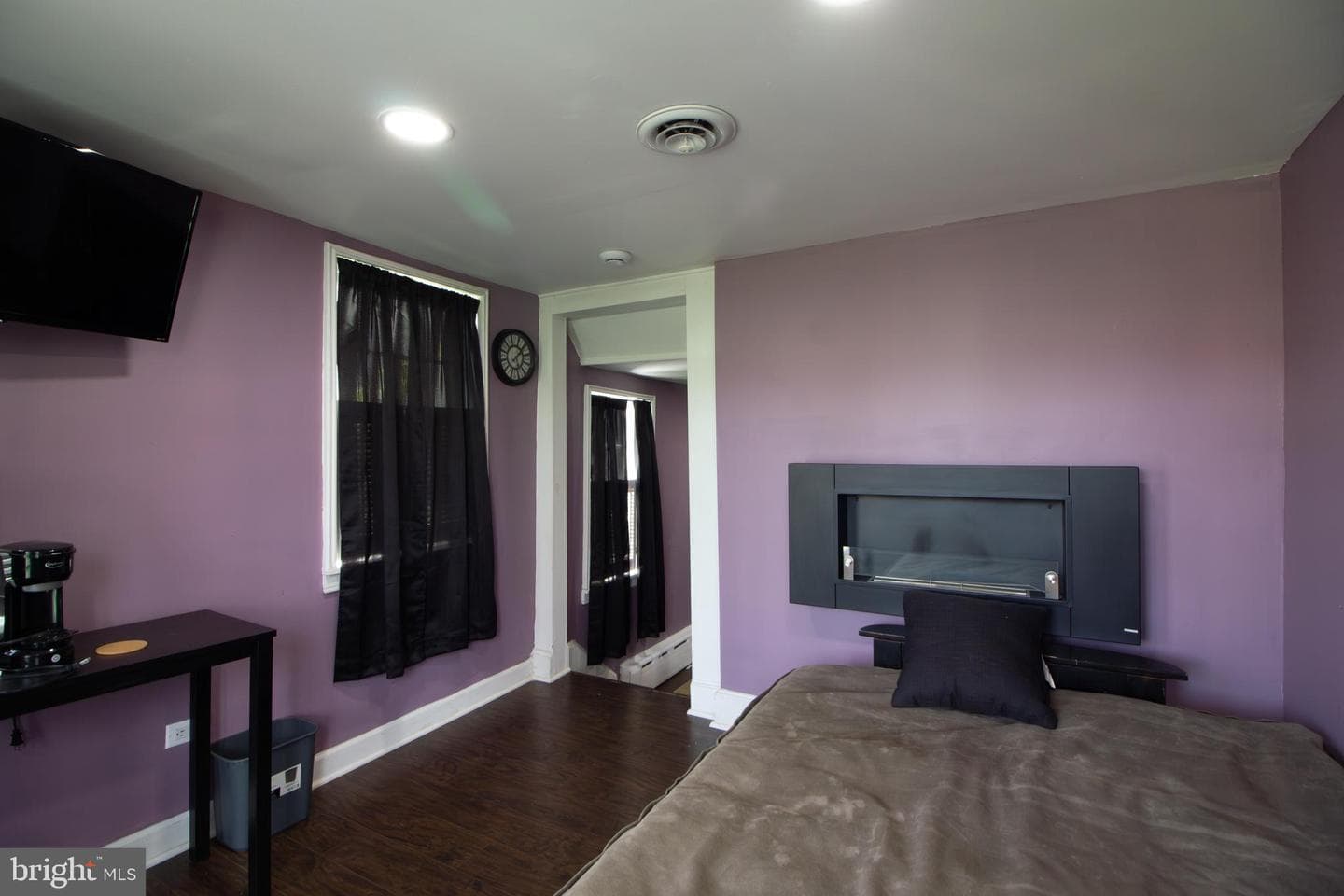 102 E Montgomery Street photo 30