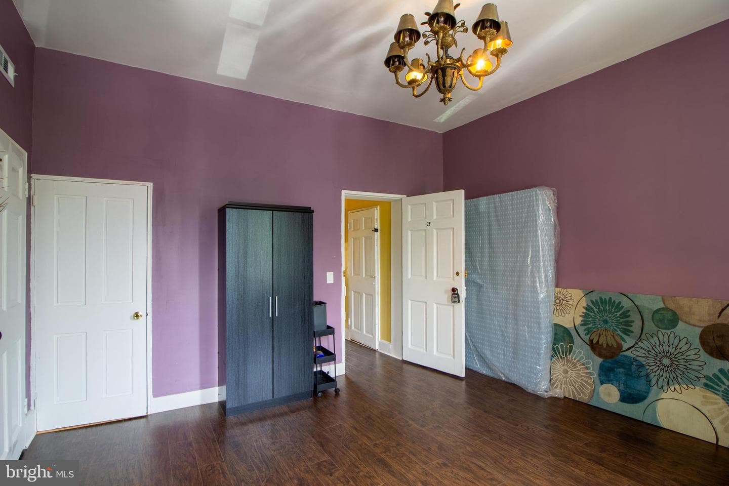 102 E Montgomery Street photo 38
