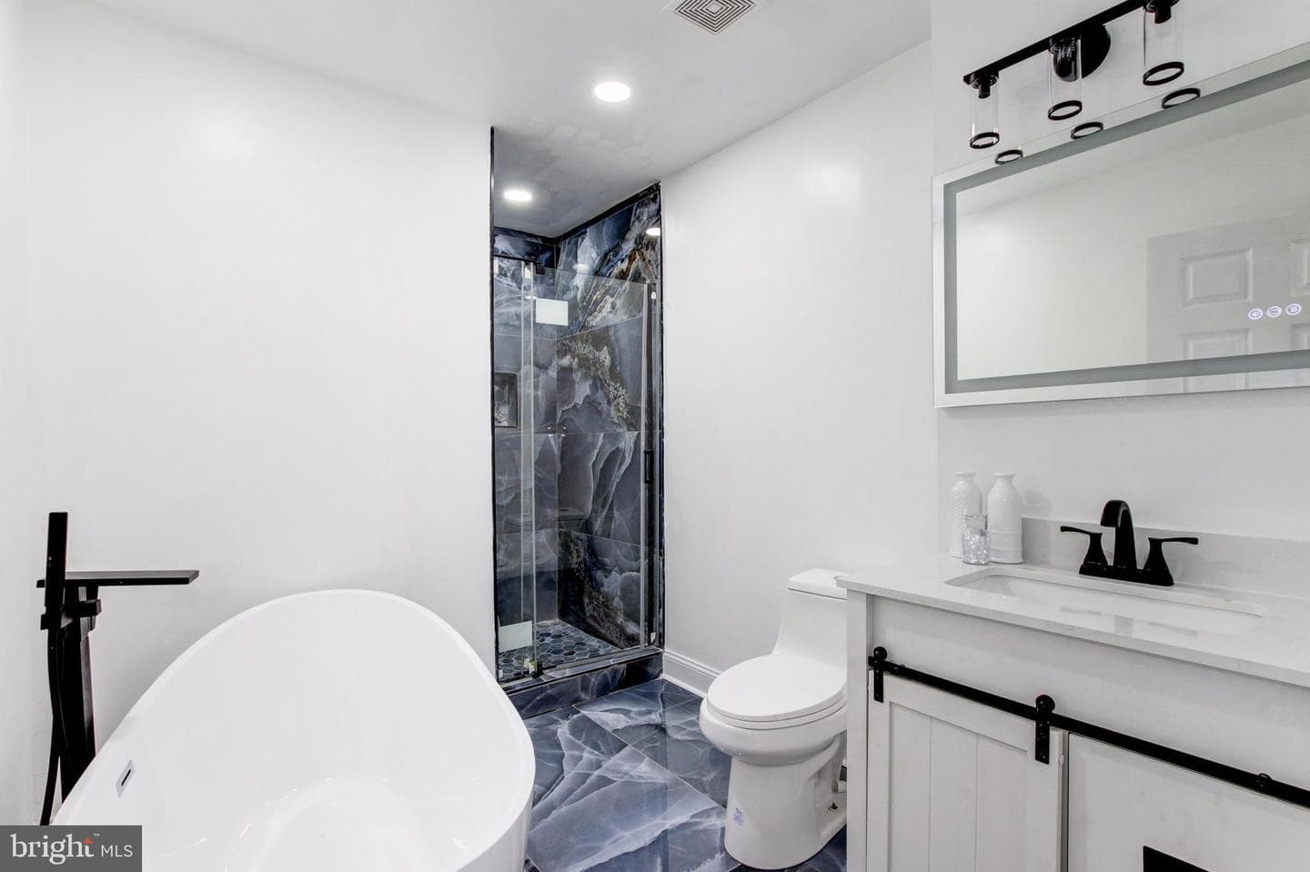 1613 Aisquith Street photo 29