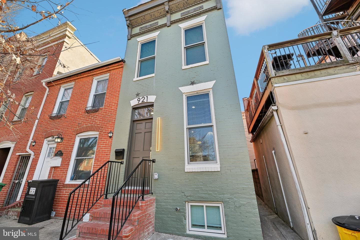 921 S Potomac Street photo 6