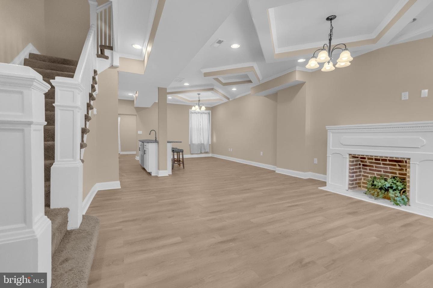 2629 Loyola Southway photo 2