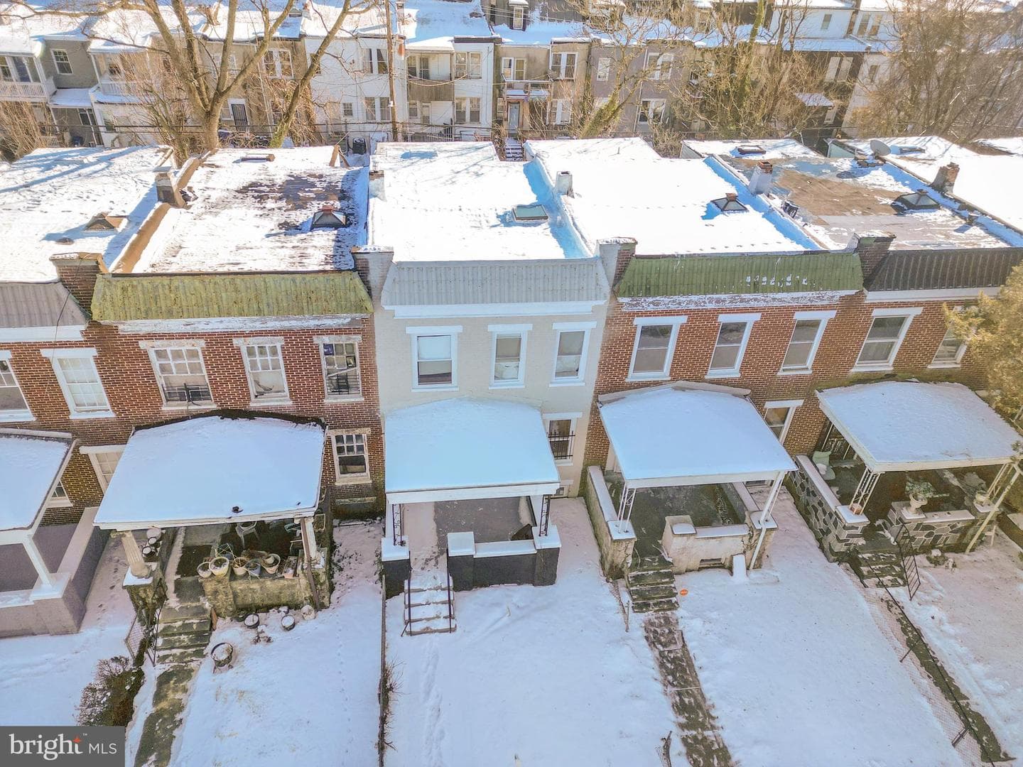 2629 Loyola Southway photo 24