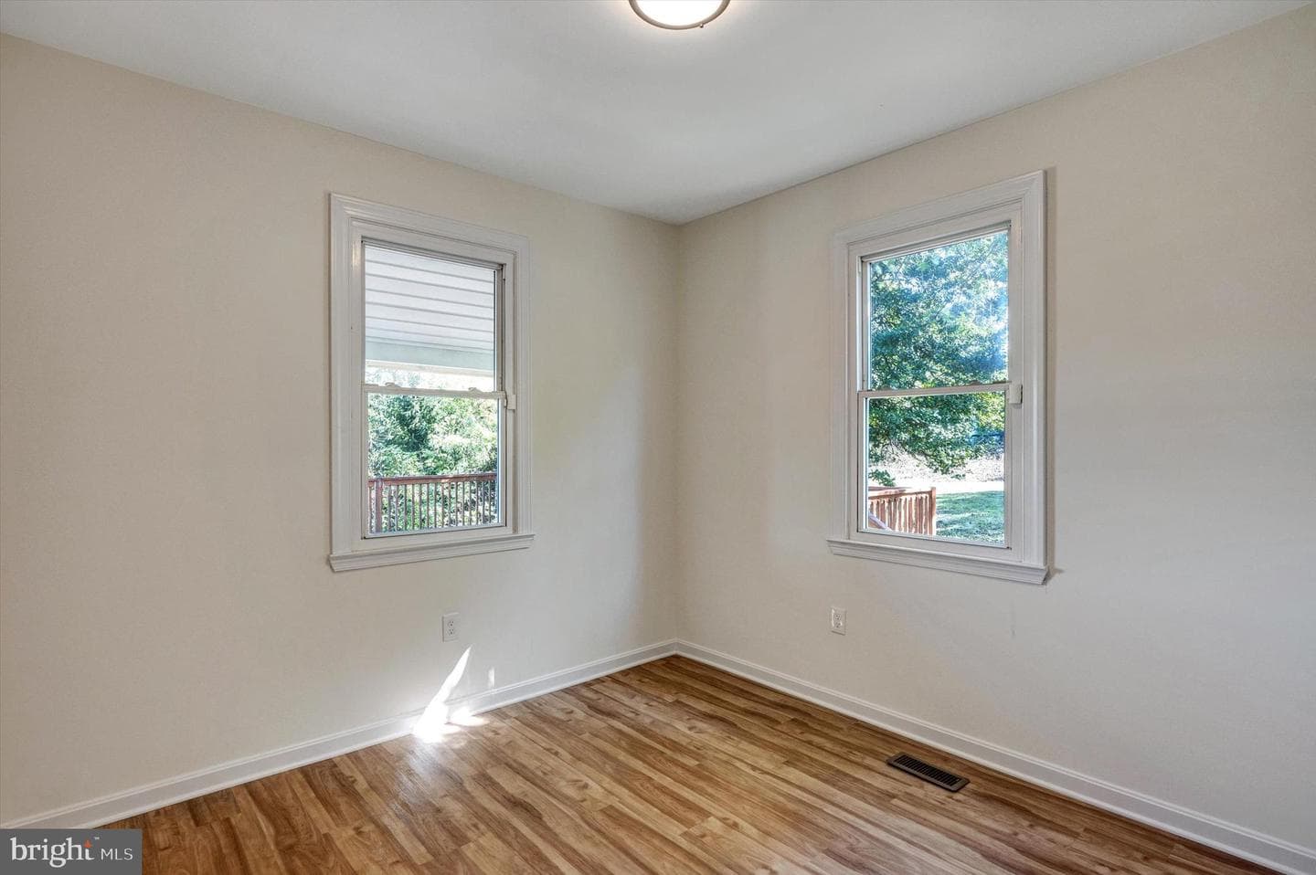 4800 Pleasant View Avenue photo 15