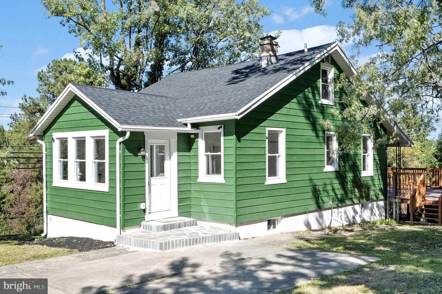 4800 Pleasant View Avenue photo 2