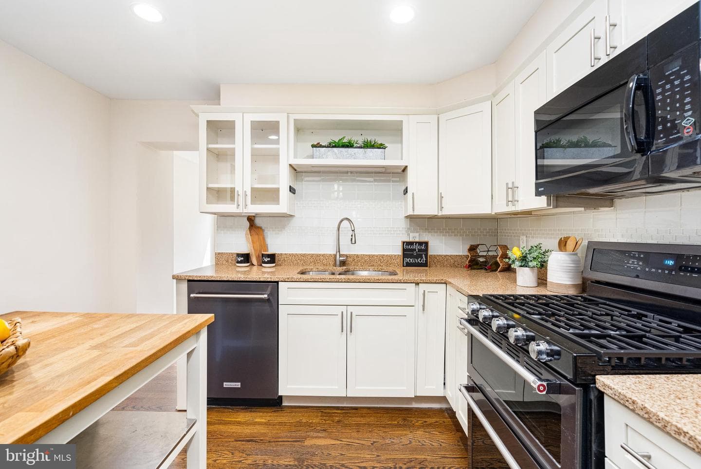 1409 Haubert Street photo 14