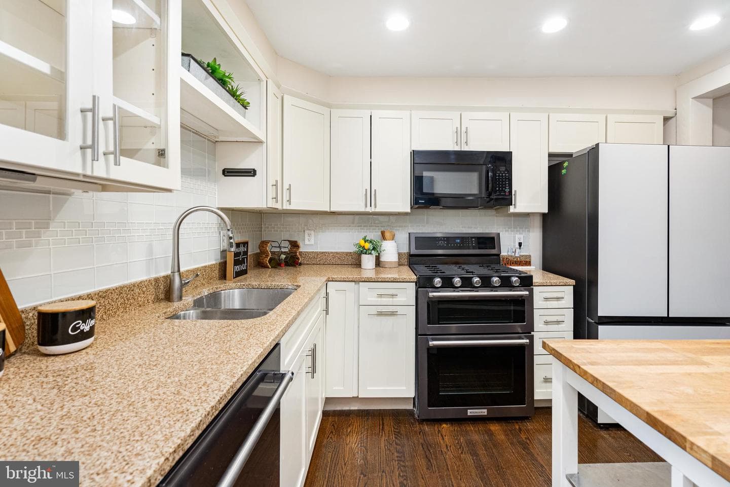 1409 Haubert Street photo 16