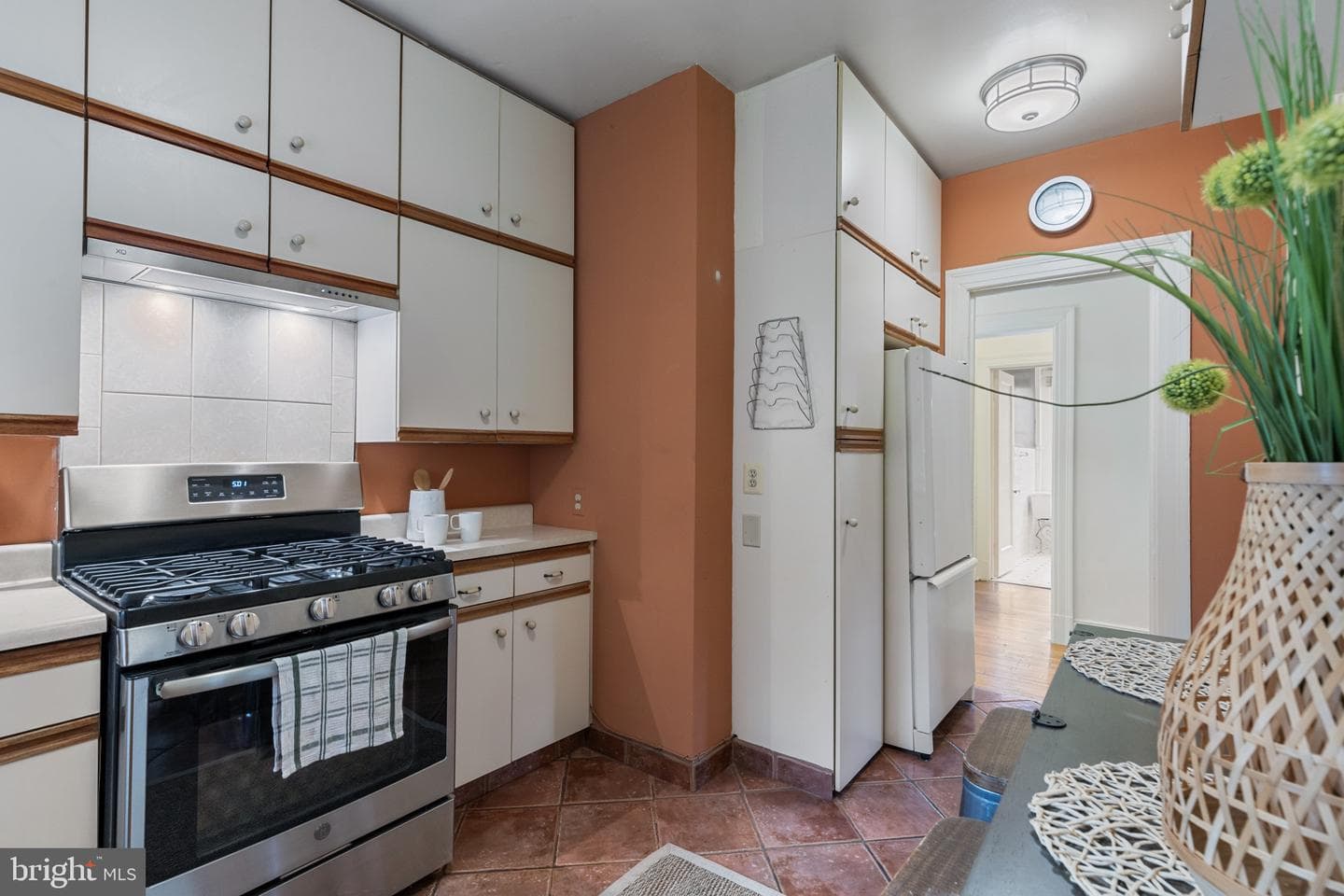 4208 N Charles Street #2 photo 20