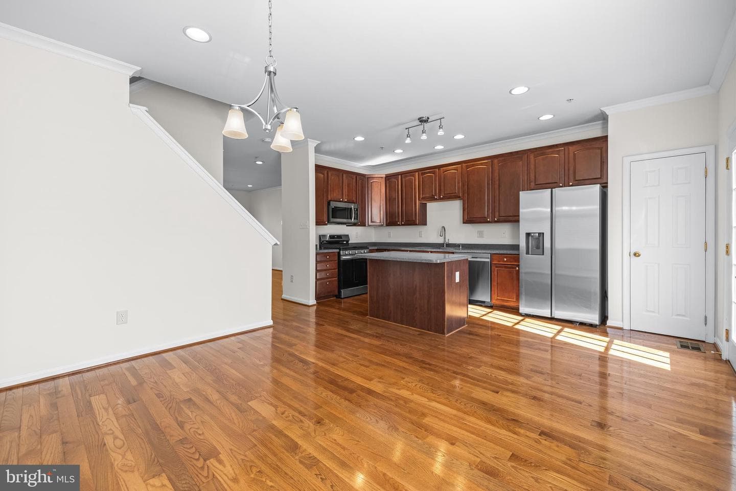 2089 Clipper Park Road photo 14