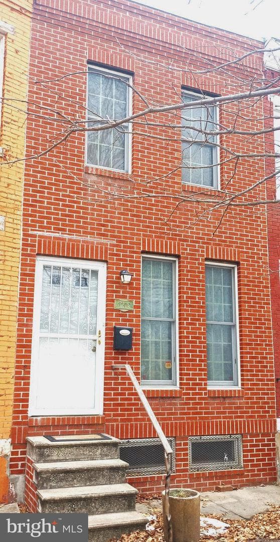 3206 Barclay Street photo 1