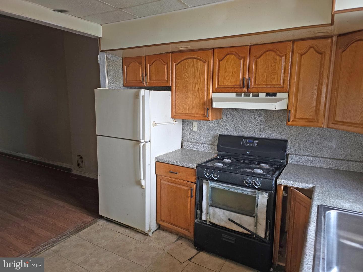 2107 Cliftwood Ave photo 9