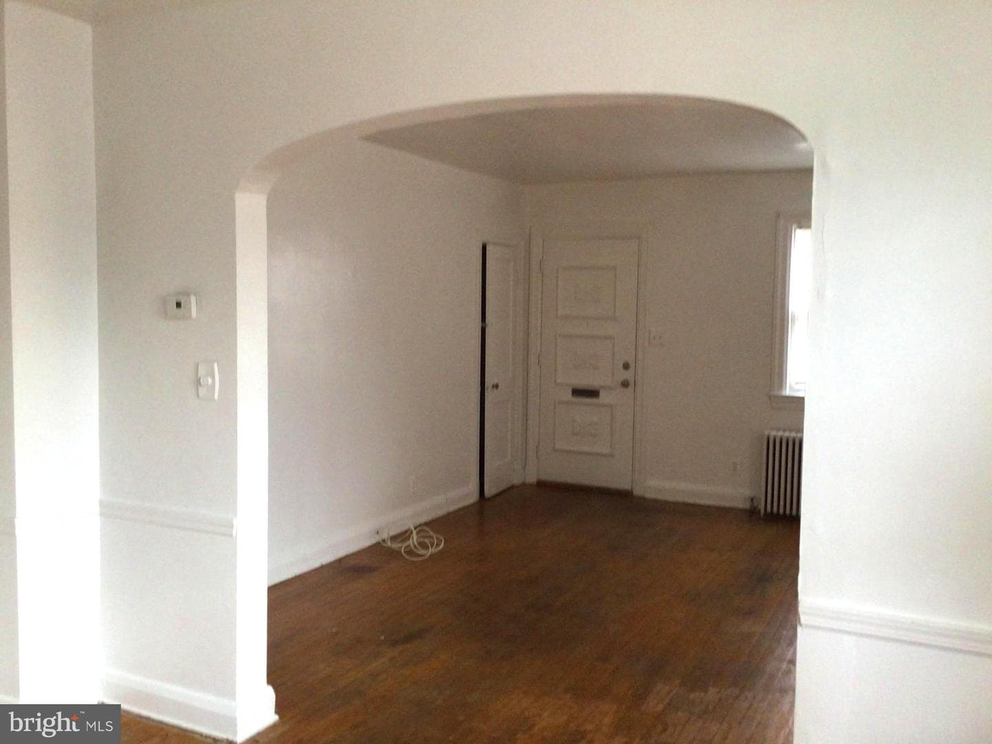 3814 Cedardale Road photo 4