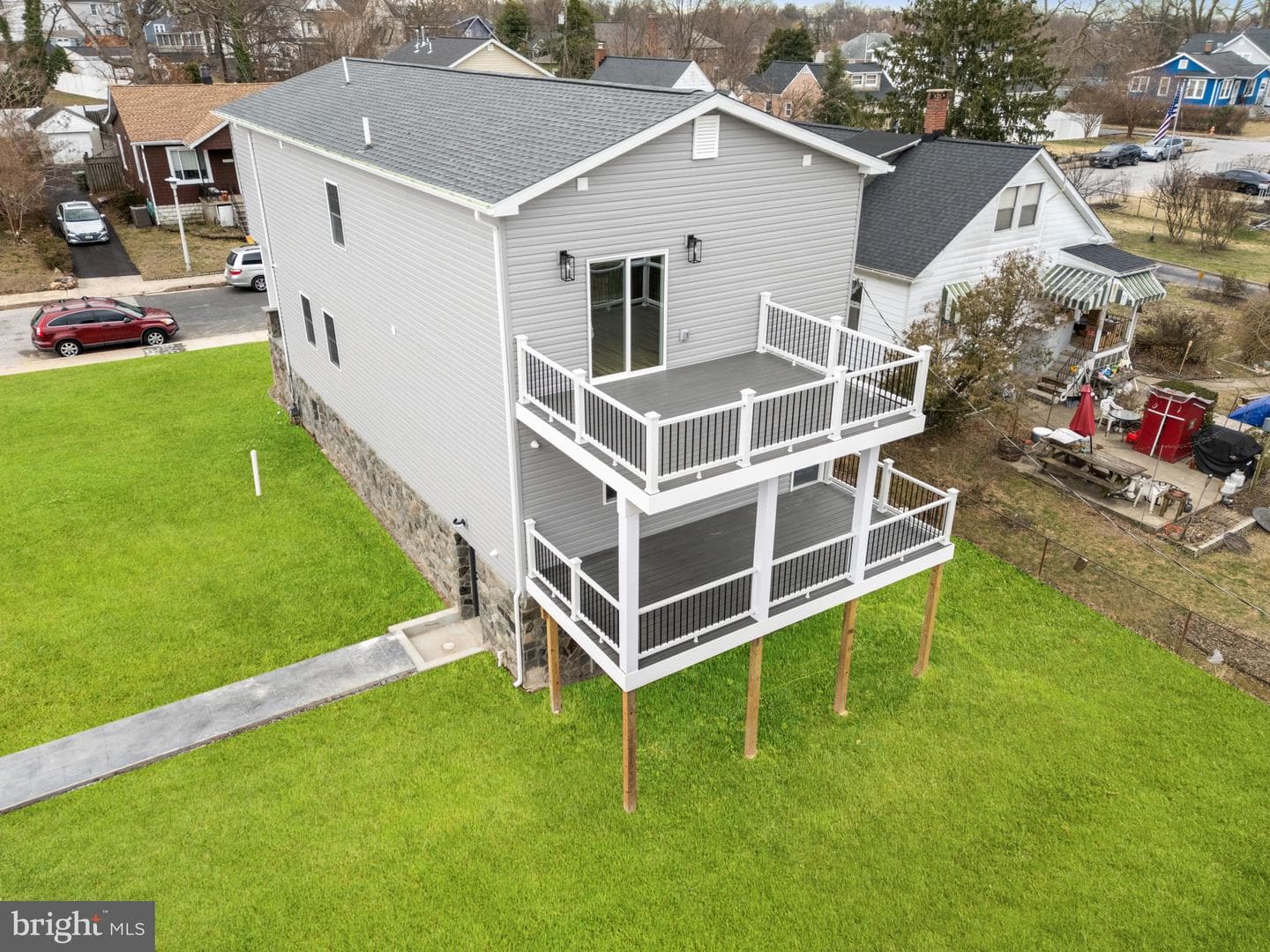6308 Marietta Avenue photo 32