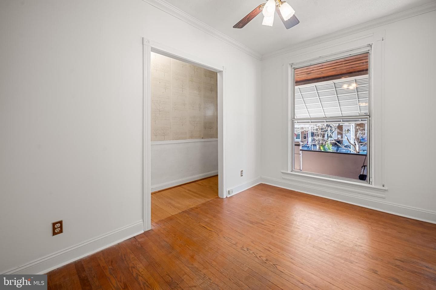 3619 Malden Avenue photo 7