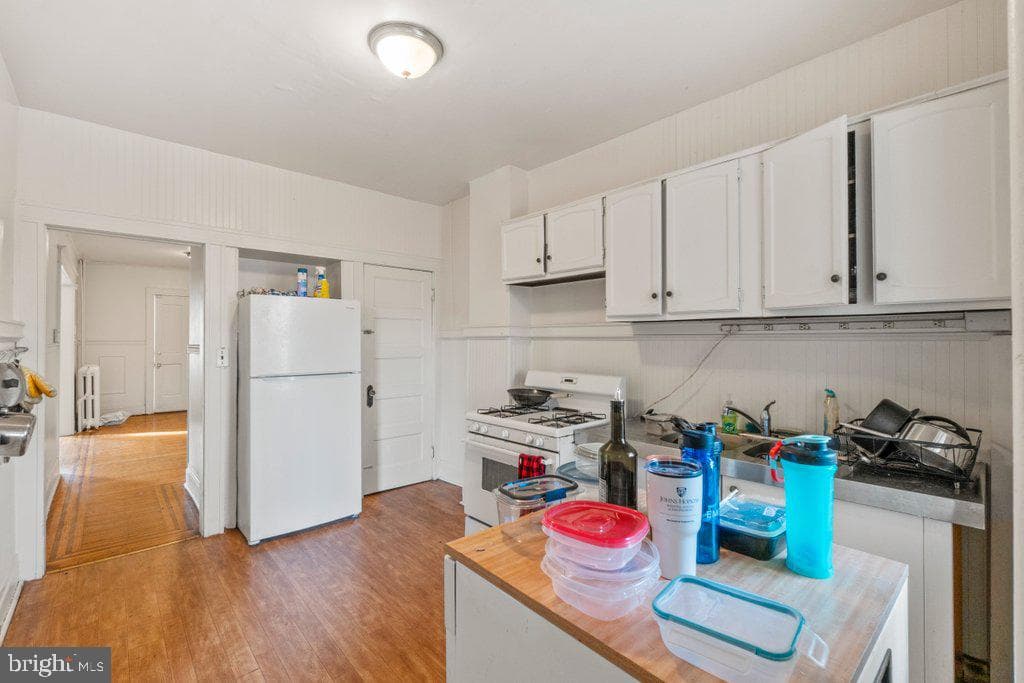 3215 Guilford Avenue photo 10