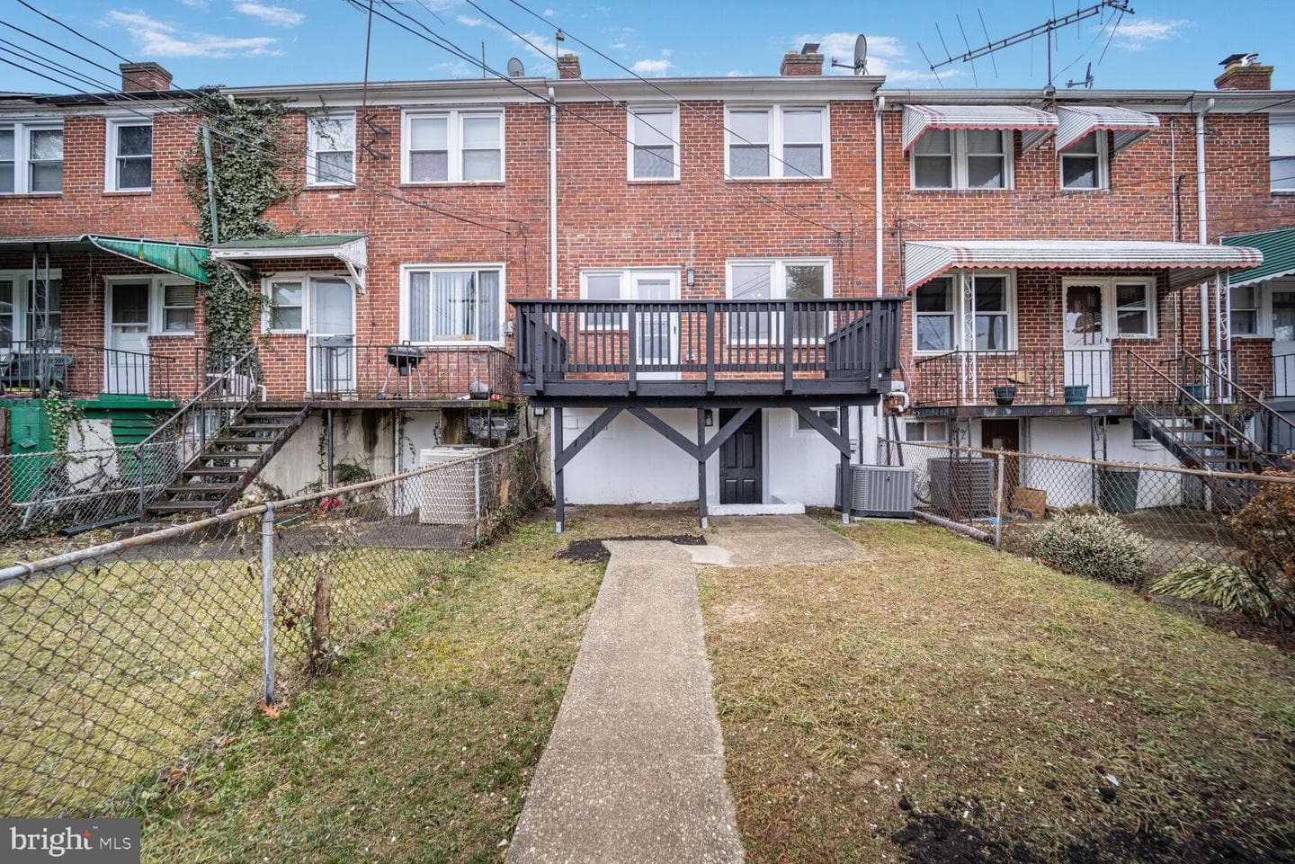 5559 Midwood Avenue photo 24