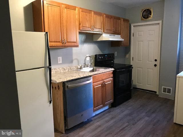 1112 Guilford Avenue photo 24