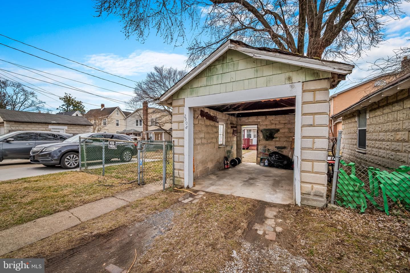 2908 E Cold Spring Lane photo 18