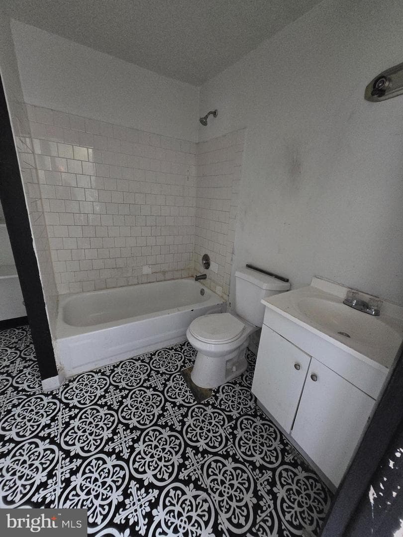 1221 Bayard Street photo 10