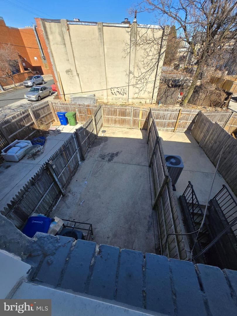 1221 Bayard Street photo 2