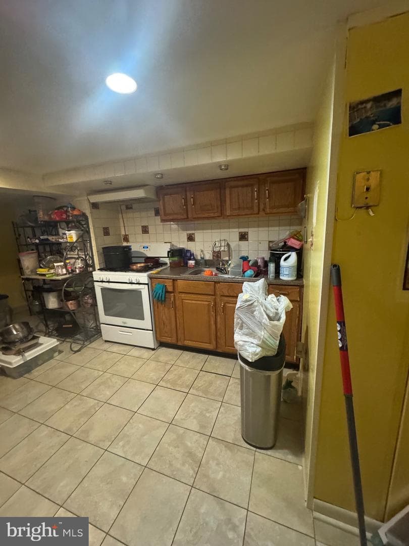 2814 Kentucky Avenue photo 4