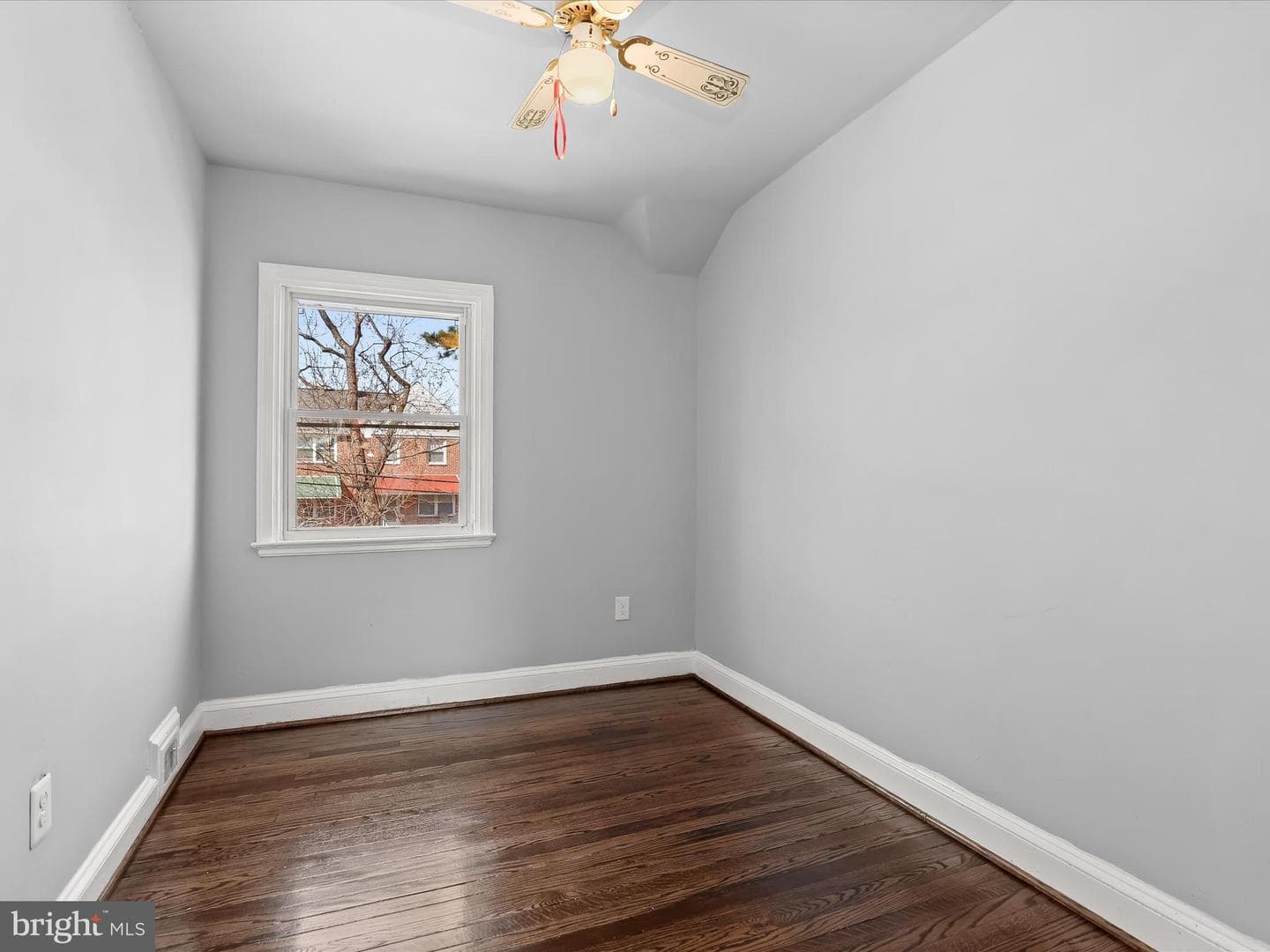 1350 Pentwood Road photo 25
