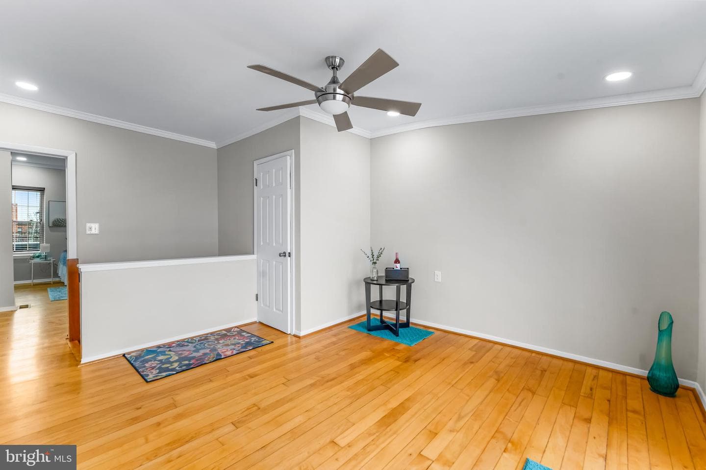 1261 Riverside Avenue photo 26