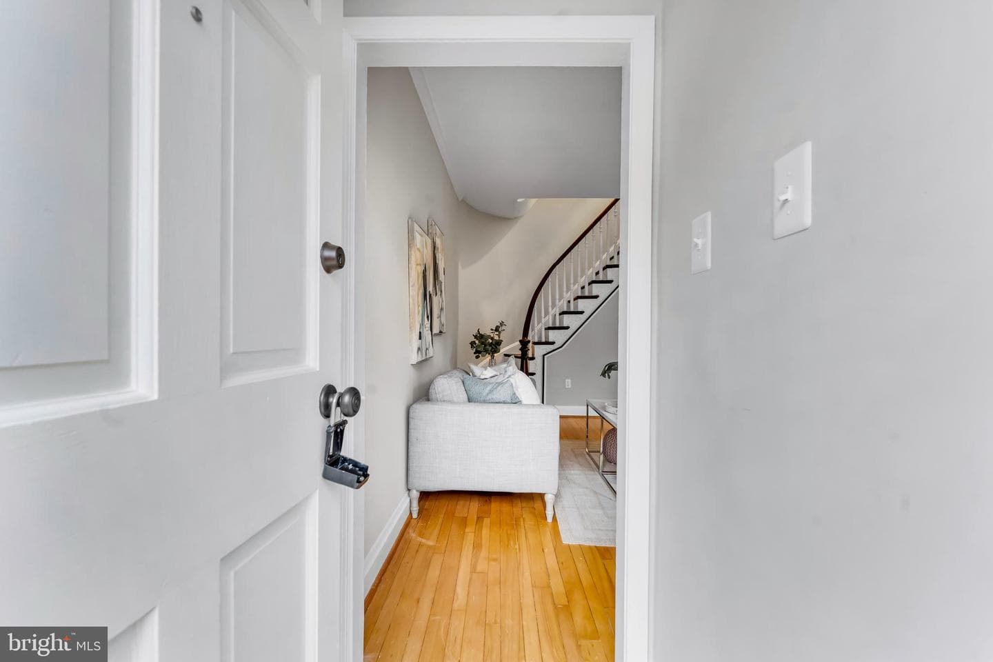 1261 Riverside Avenue photo 38