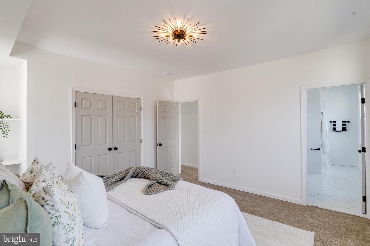 2409 Garrison Boulevard photo 32