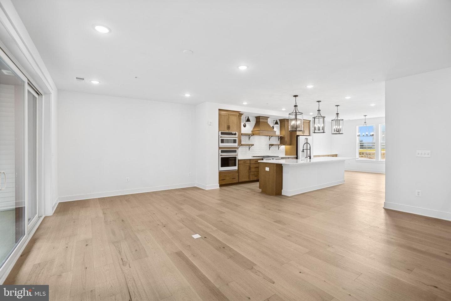 124b Locke St Mews #lot 2027 photo 3