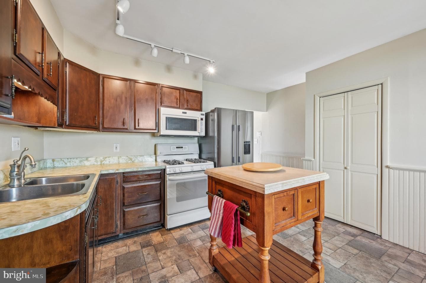 4107 Southern Avenue photo 17