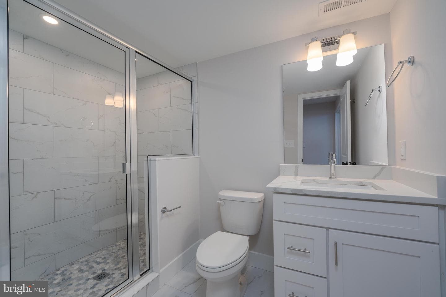 3806 Foster Avenue photo 27