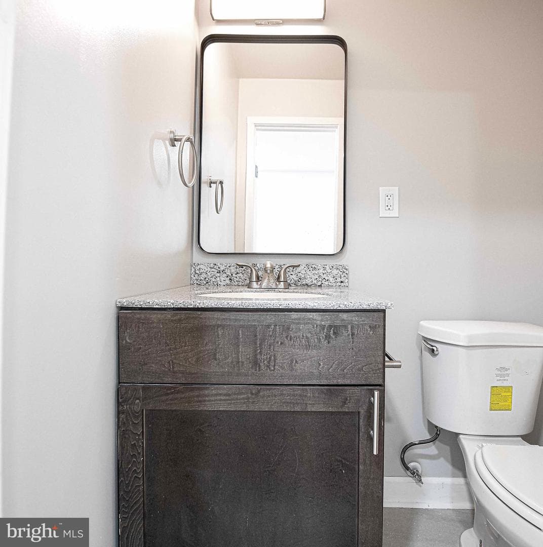 423 N Highland Avenue photo 10