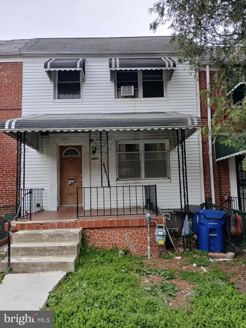 1007 Mount Holly Street photo 1