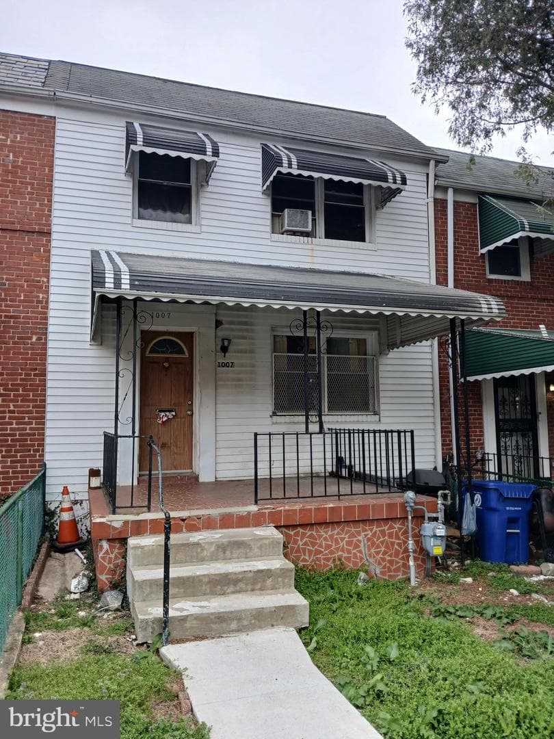 1007 Mount Holly Street photo 2