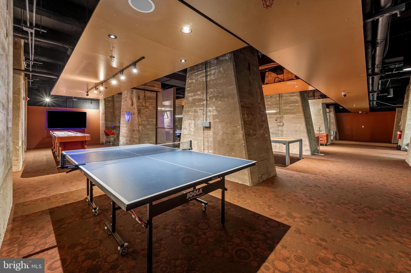 1200 Steuart Street #614 photo 36