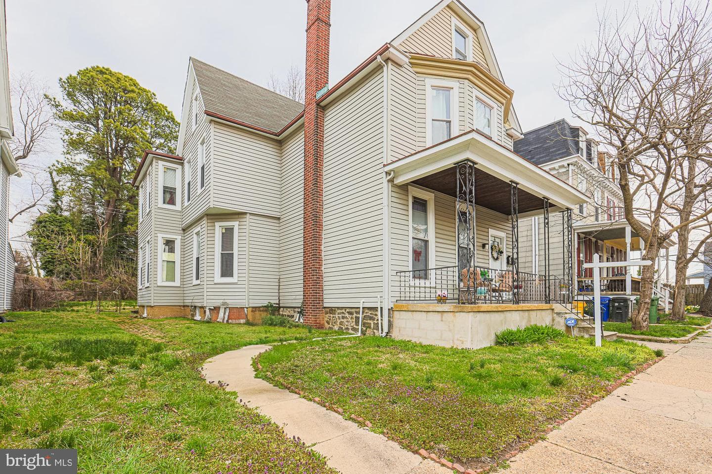 514 E 41st Street photo 3