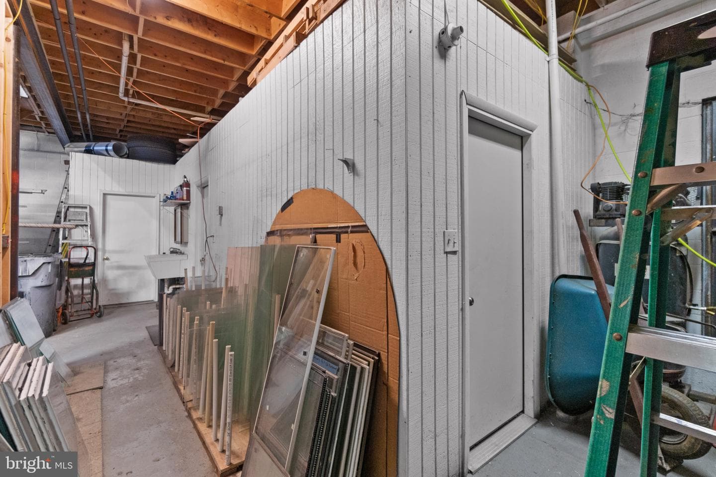 101 N Clinton Street photo 6