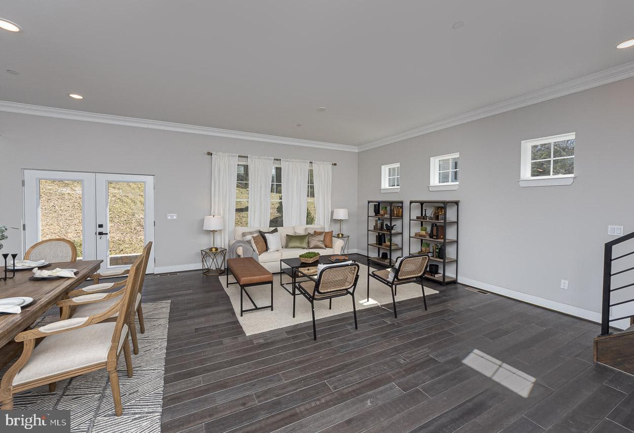 1032 Terrace Glen photo 19
