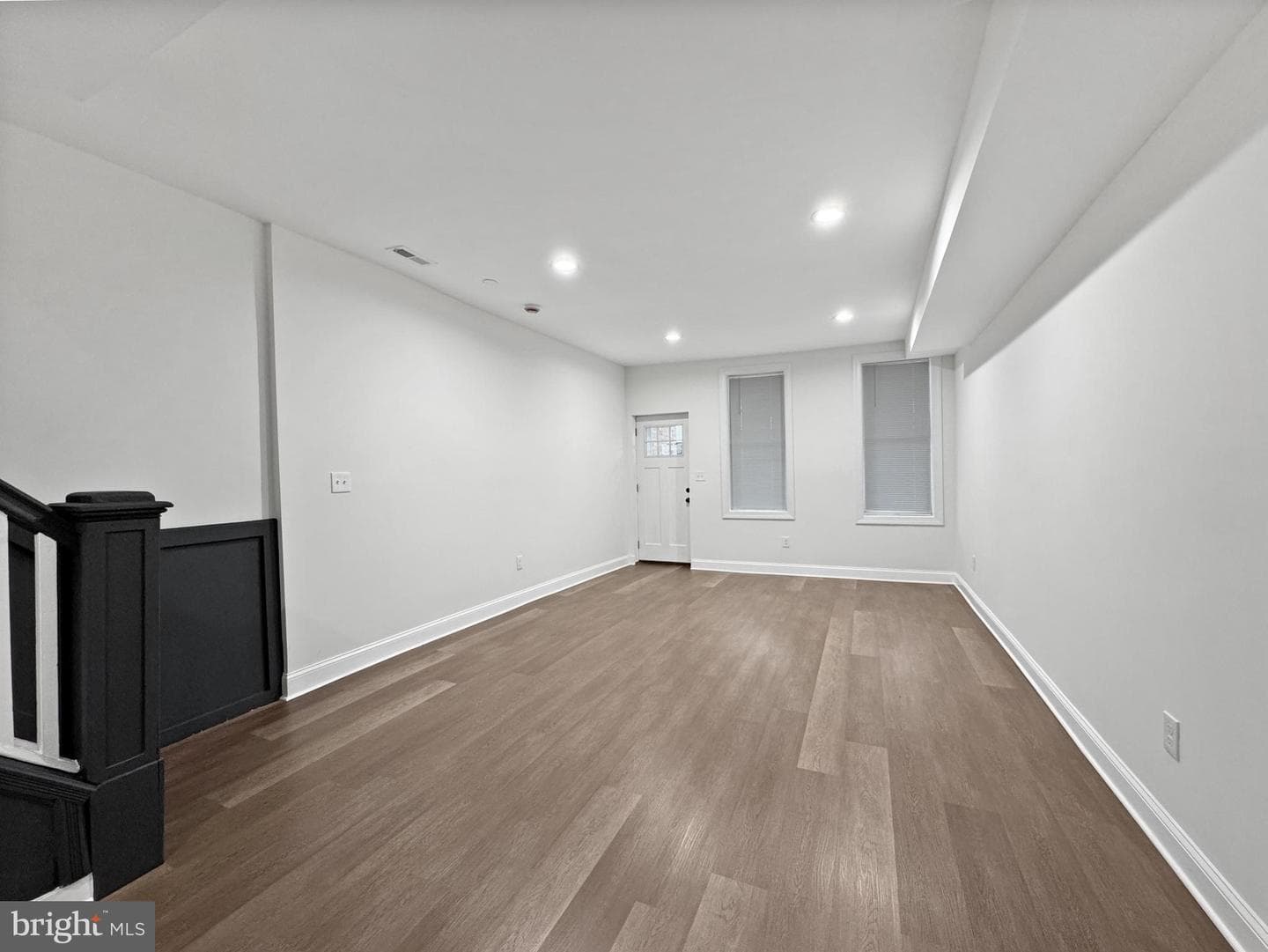 1231 S Carey Street photo 7