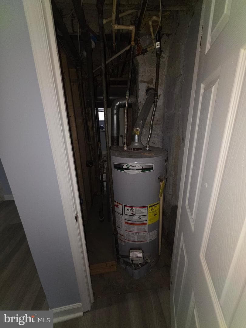 67 N Monastery Avenue photo 16