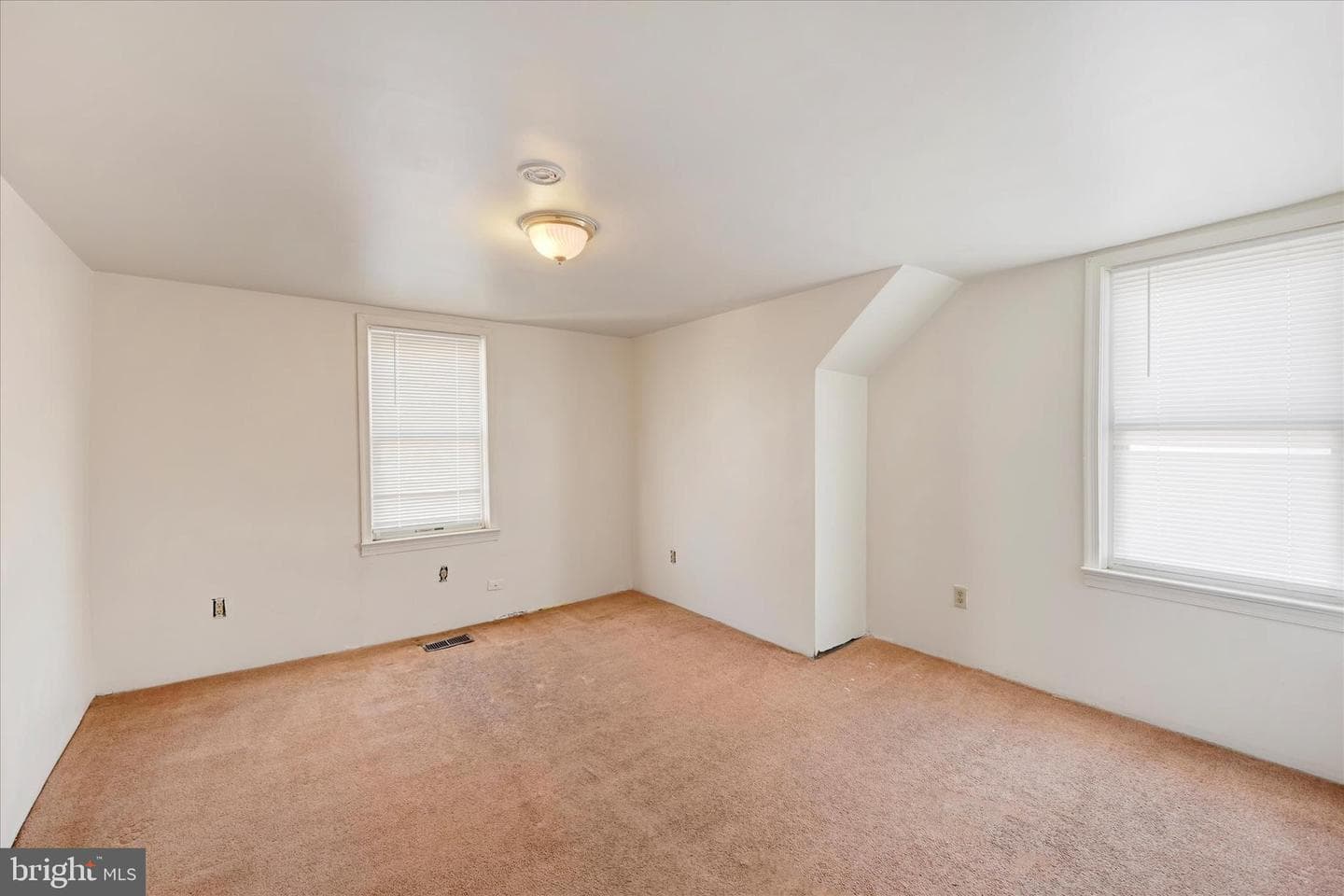 4603 Frankford Avenue photo 24