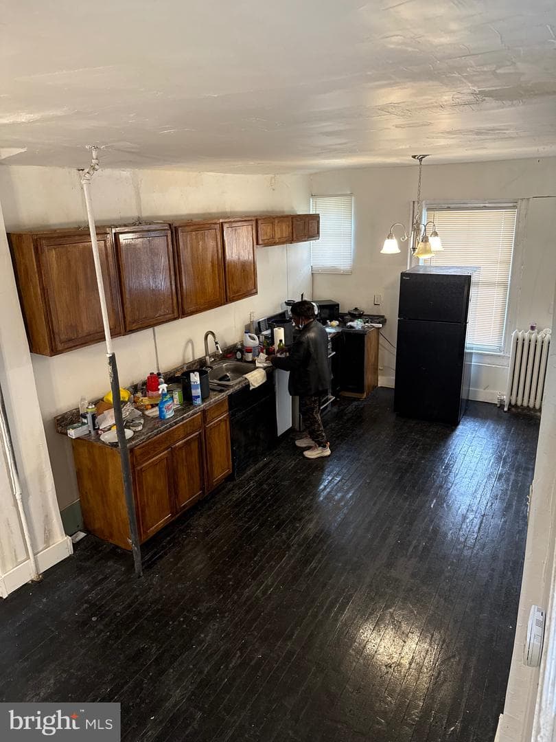 3137 Baker Street photo 21