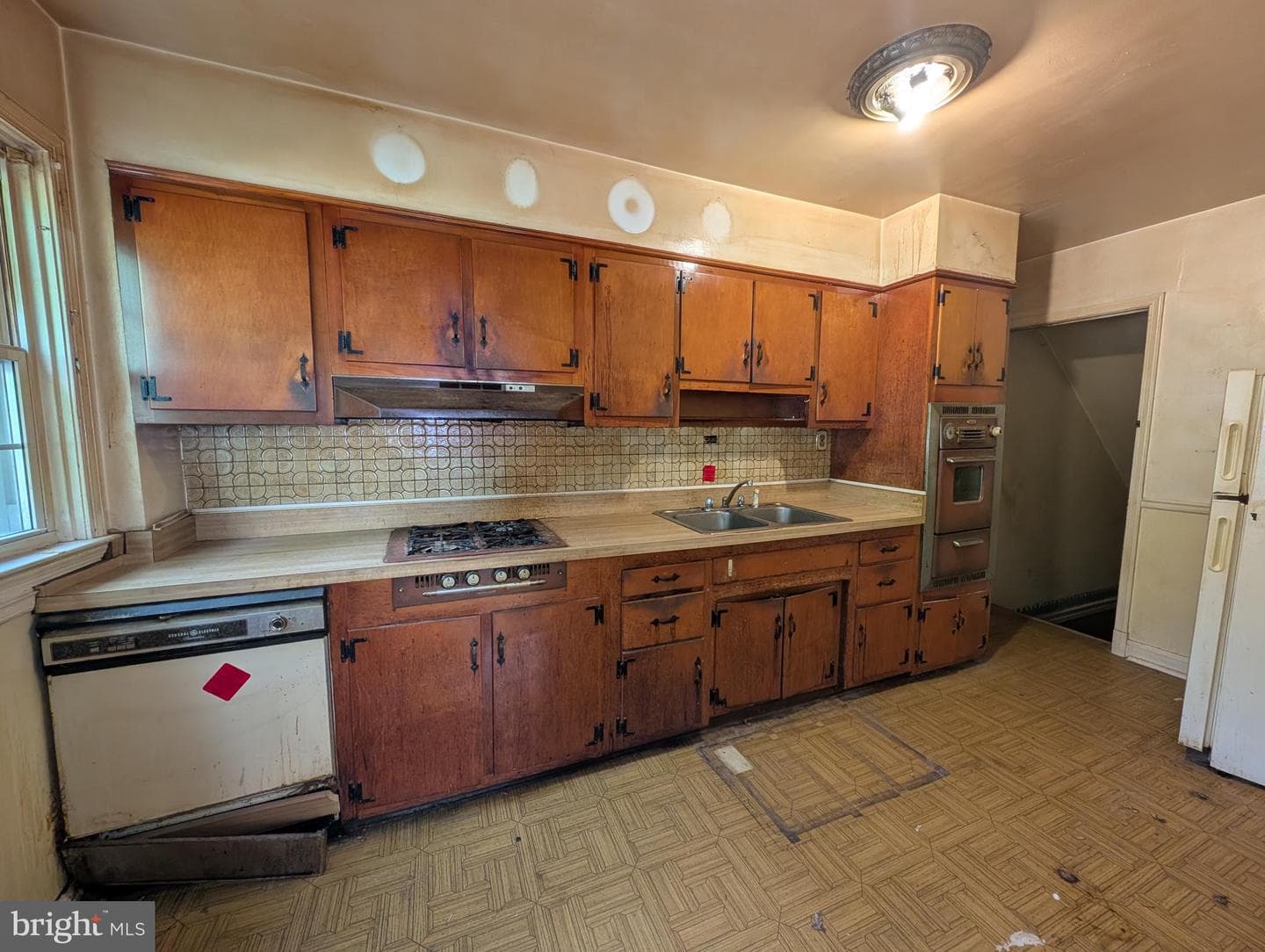 215 Medwick Garth E photo 18