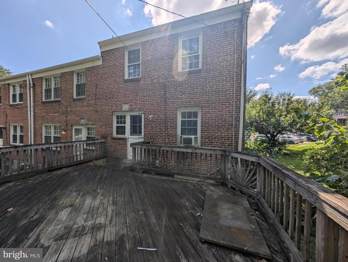 215 Medwick Garth E photo 24