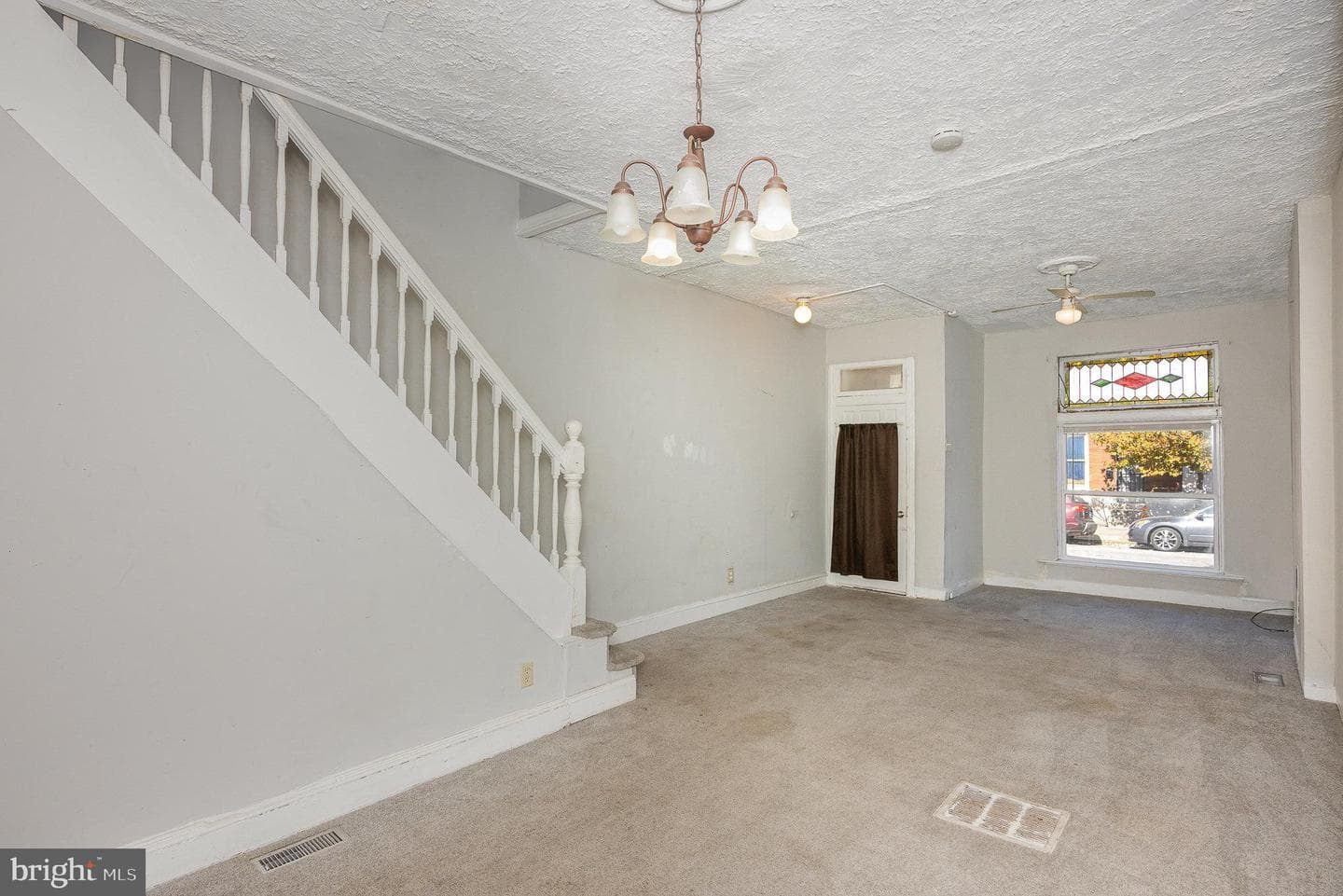 2419 E Oliver Street photo 5