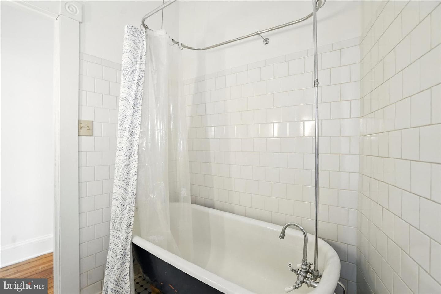 11 Collington Avenue N photo 24