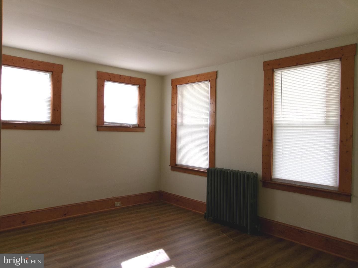 4204 Kenwood Avenue photo 20