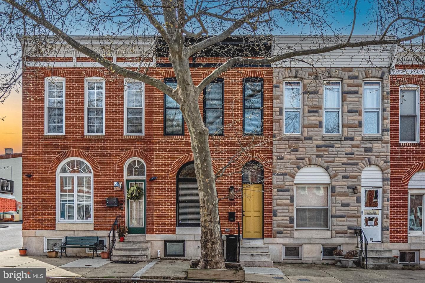 117 W Clement Street photo 2